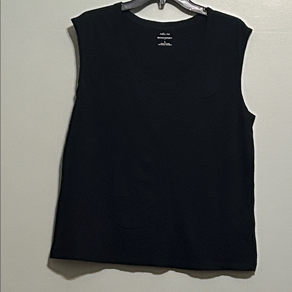 Banana Republic Malibu Black Sleeveless Tee - Comfortable Women's Top size L